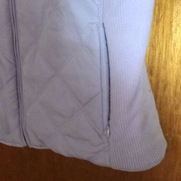 Women’s medium Izod reversible vest - Picture 3 of 6